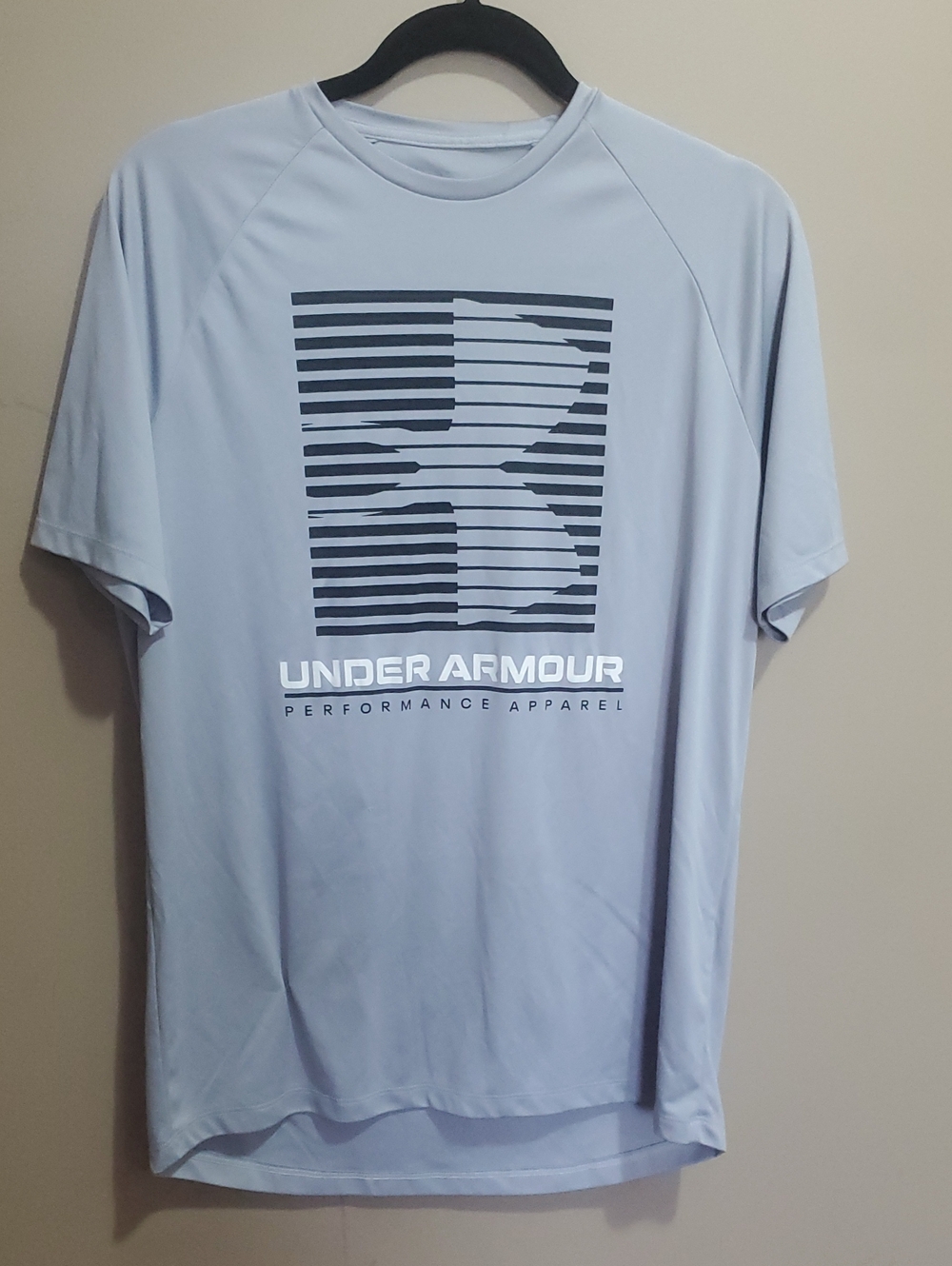 Under Armour Men's Light Gray Performance T-Shirt Size Medium